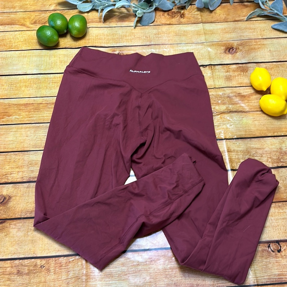 Alphalete alphalux red legging xl